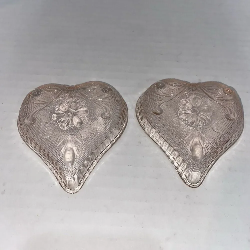 Vintage Indiana Glass Pink Tiara Sandwich Heart Floral Pattern Trinket Dish (2)